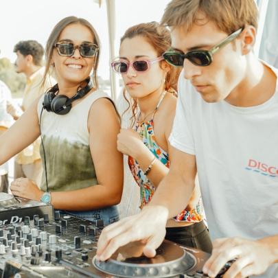 COOL CATS BOAT PARTY 2026