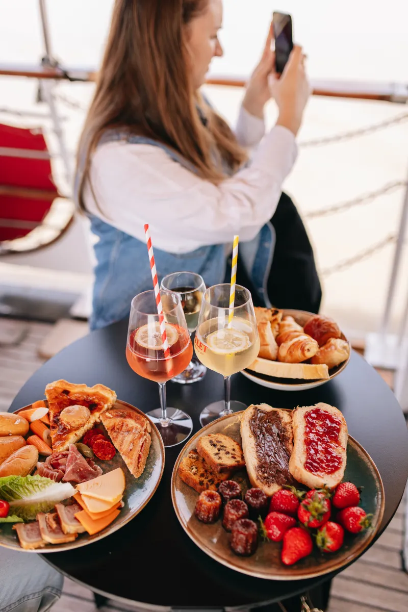 Brunch du dimanche sur la Garonne