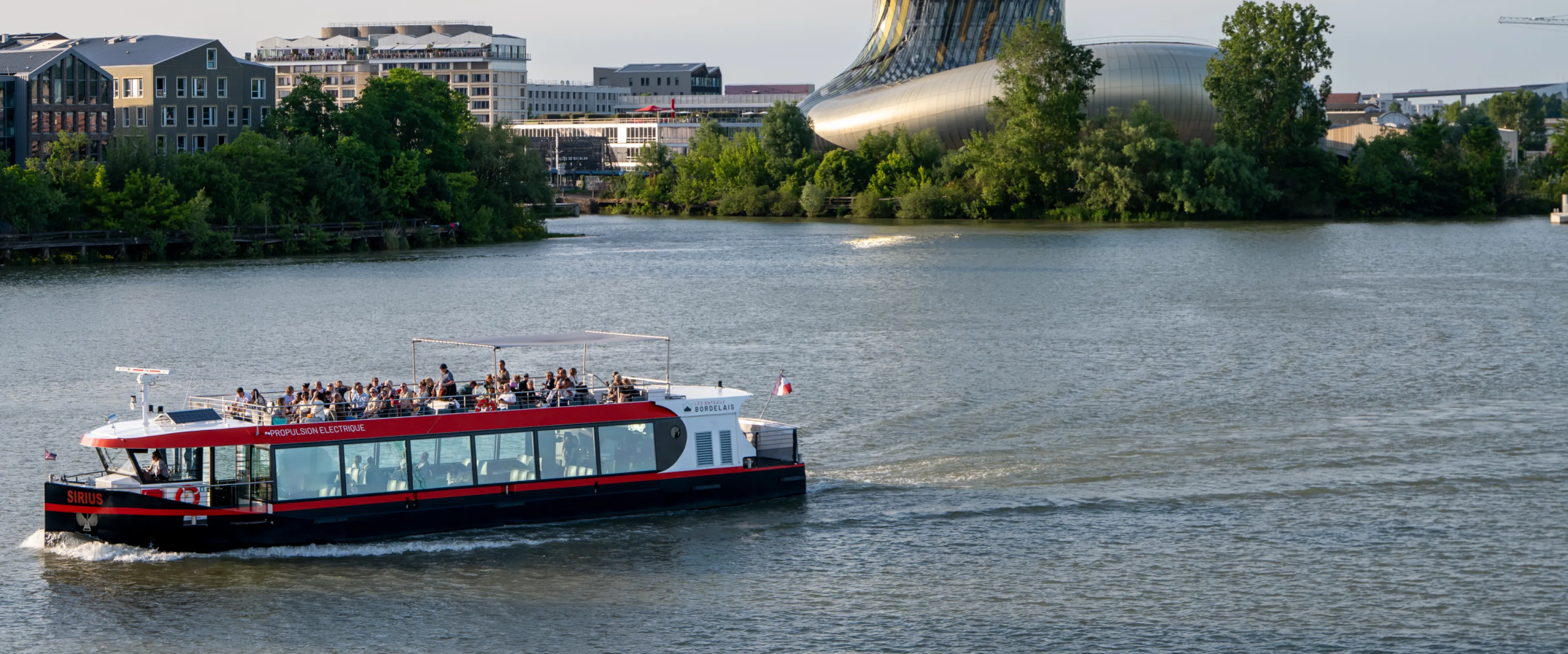 promenade garonne cité du vin